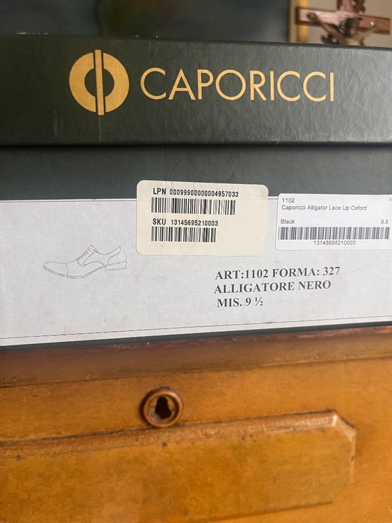 Caporicci Alligator cap-toe shoes size 9 1/2 main image 6